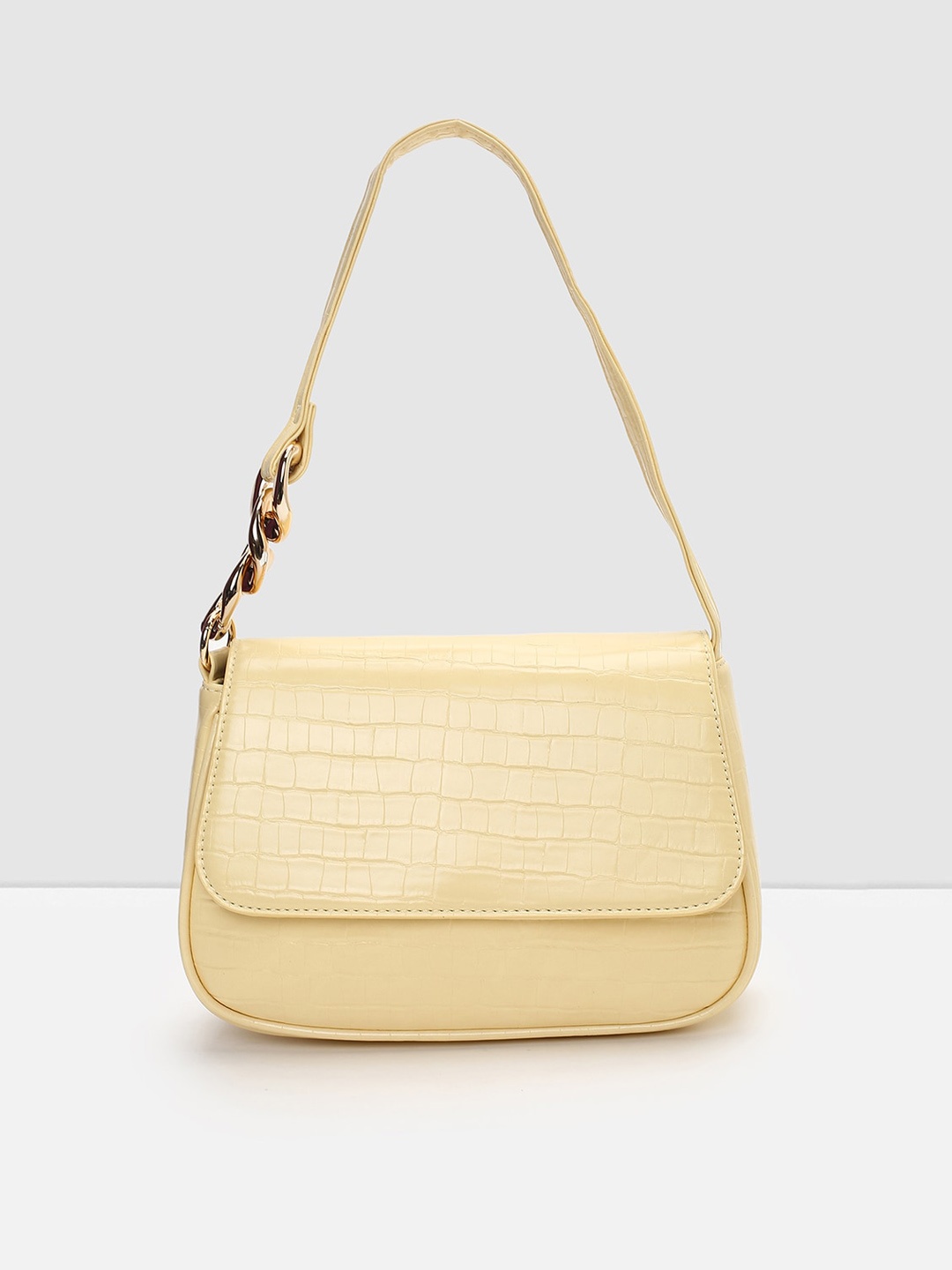 

max Textured Structured Handheld Bag, Yellow