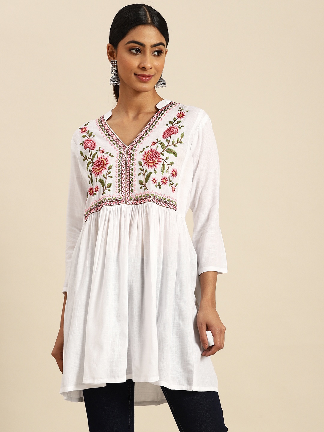 

INDYES Floral Embroidered V-Neck Thread Work Thread Work Pleated Kurti, White