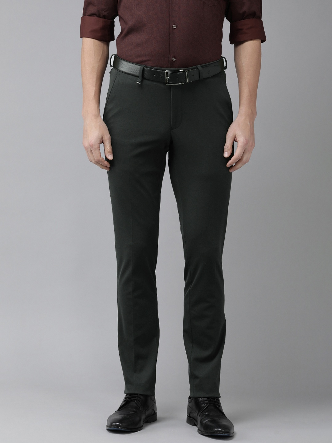 

Van Heusen Men Ultra Slim Fit Formal Trousers, Charcoal