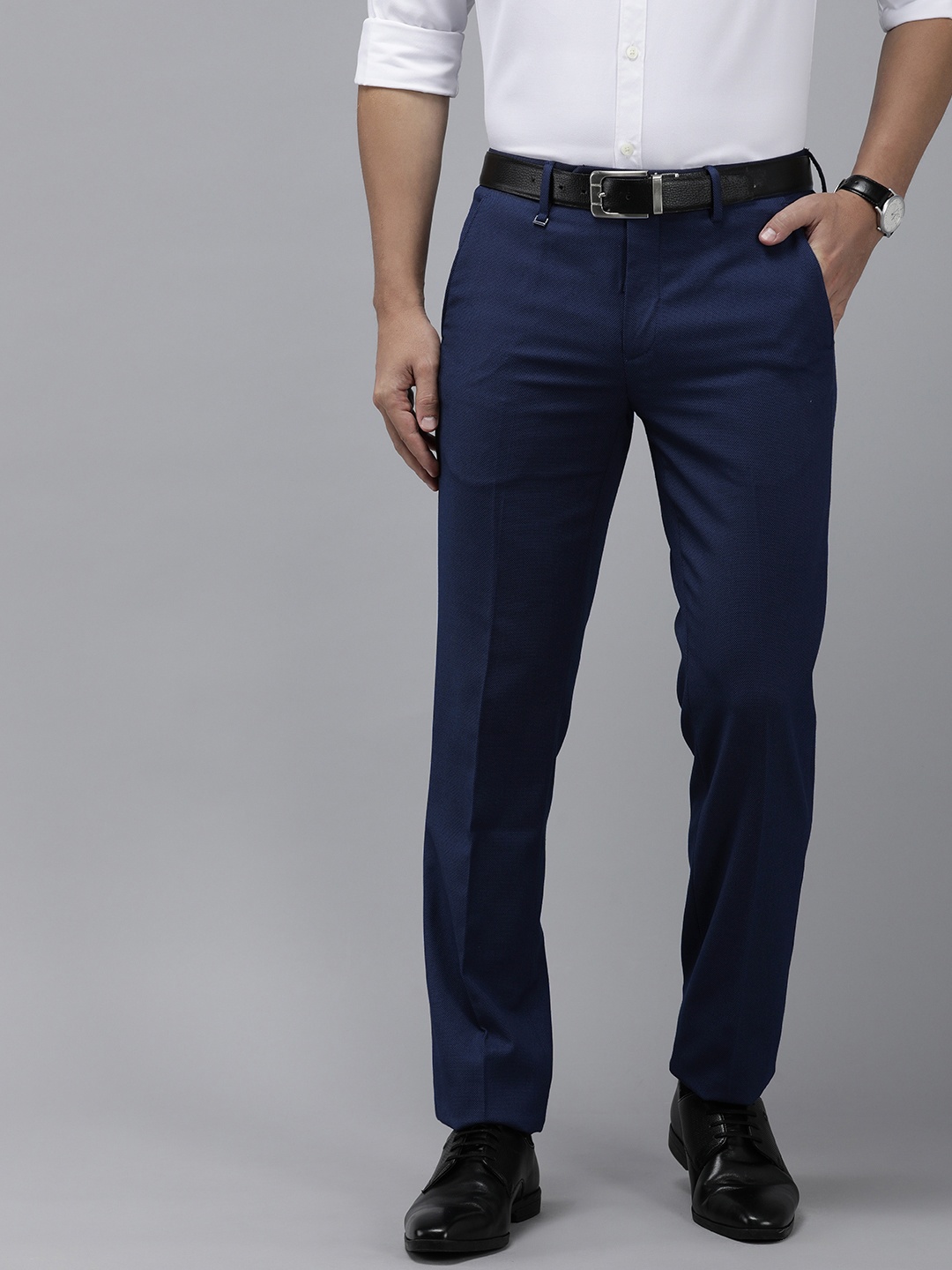 

Van Heusen Men Textured Slim Fit Formal Trousers, Navy blue