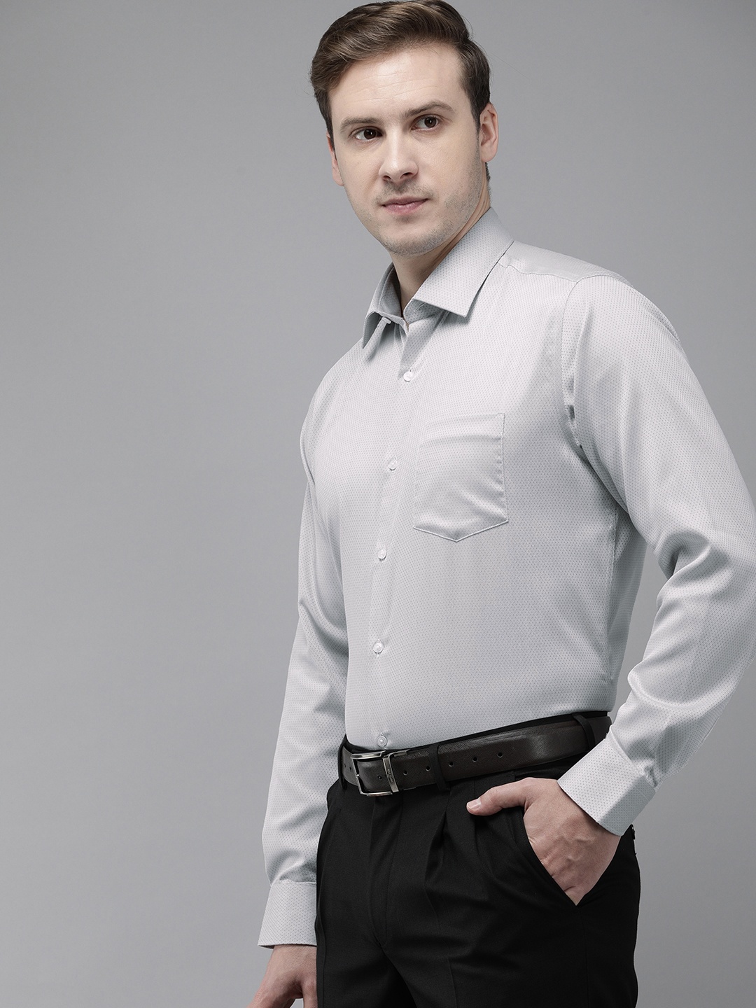 

Van Heusen Pure Cotton Custom Fit Self Design Formal Shirt, Grey