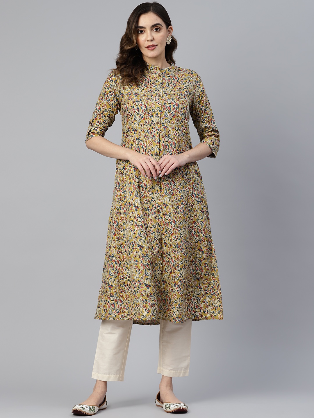 

Vbuyz Women Floral Printed Kurta, Beige