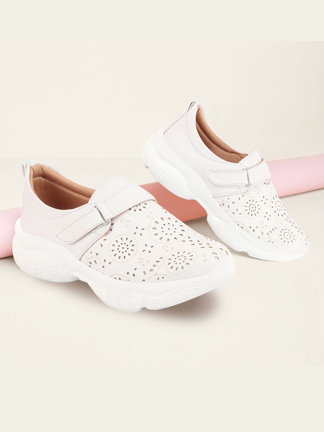 

FAUSTO Women Laser Cuts Lightweight Slip-On Sneakers, White