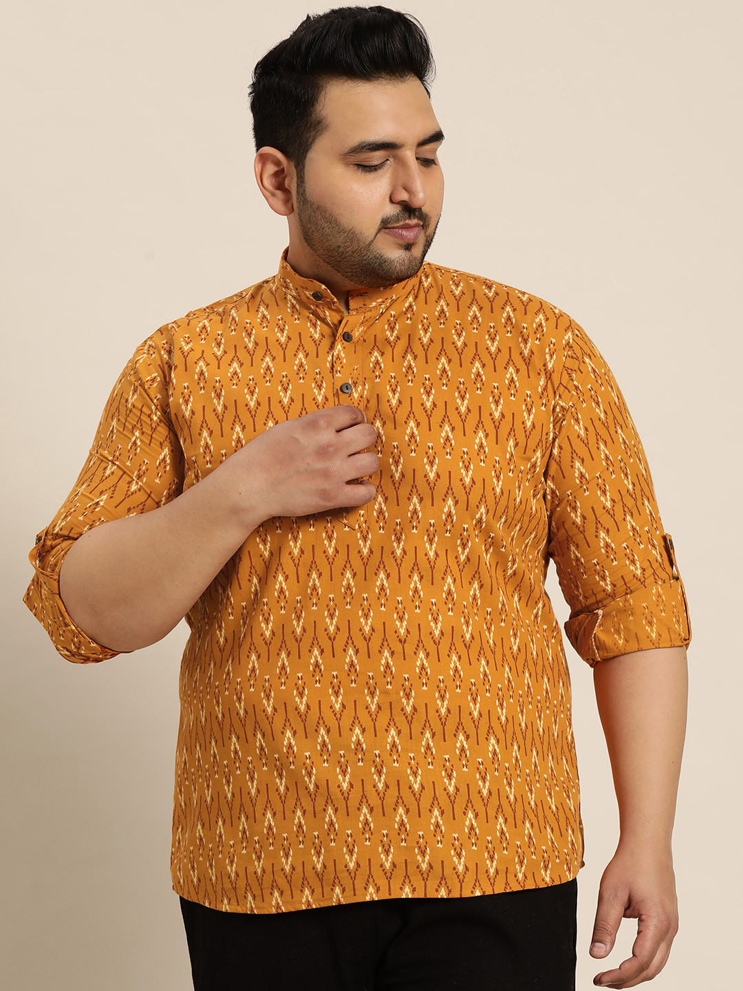 

SOJANYA PLUS Geometric Printed Cotton Kurta, Mustard