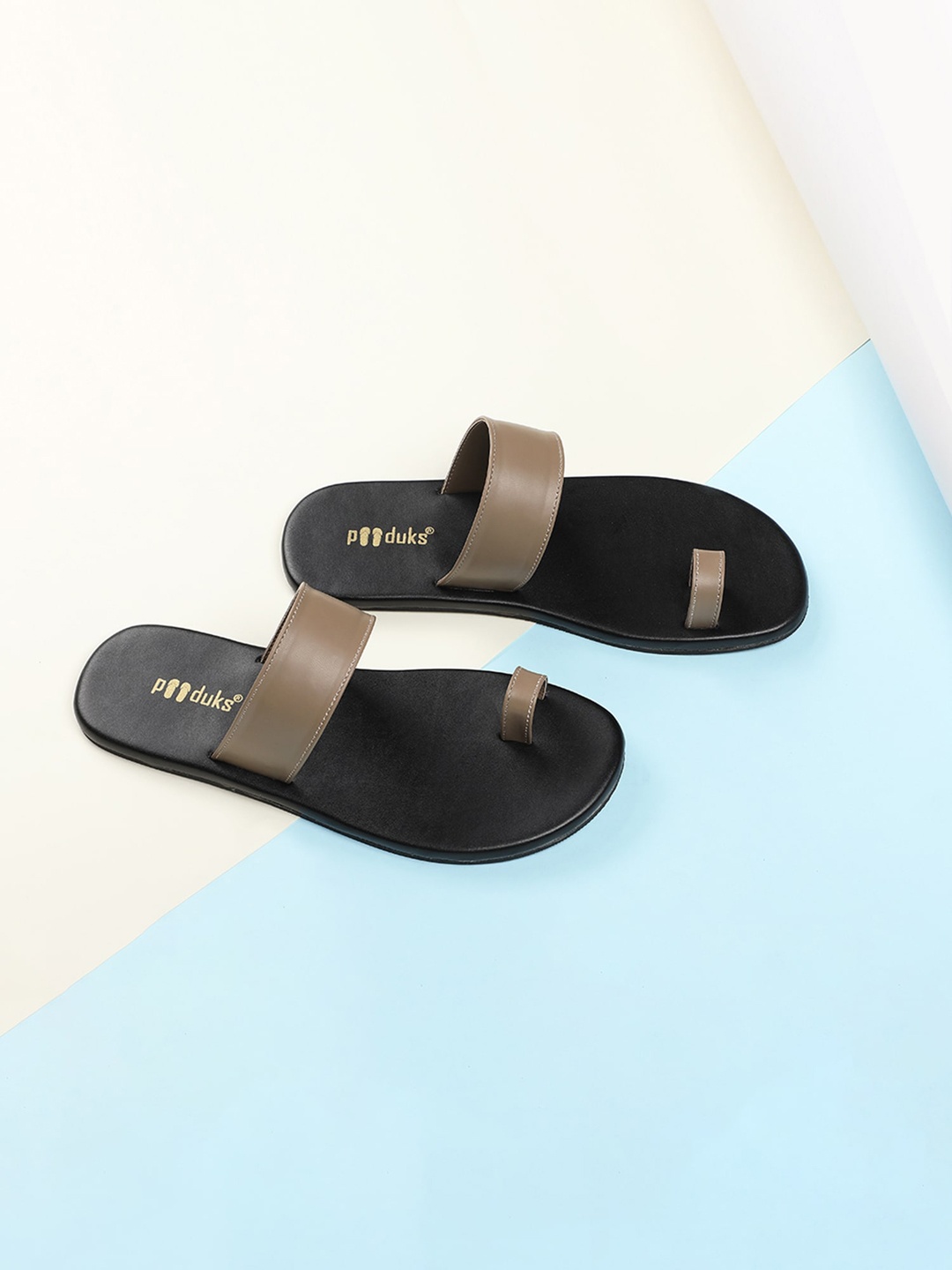 

Paaduks Men Vaana One Toe Comfort Sandals, Black