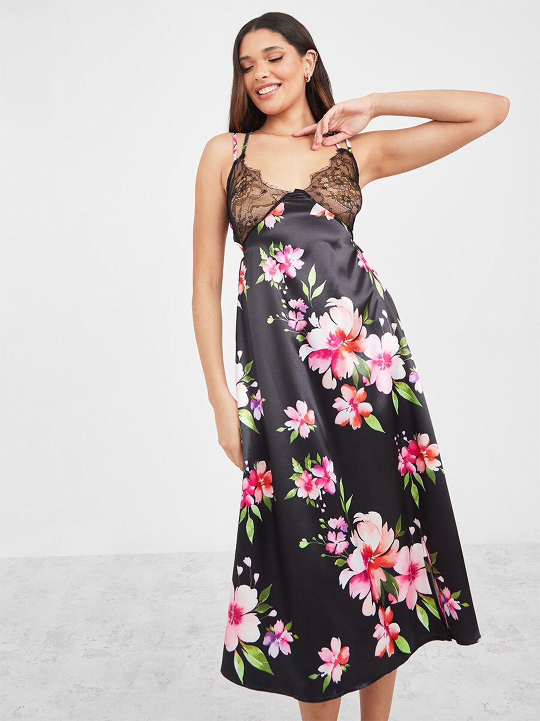 

Styli Black Floral Printed Nightdress