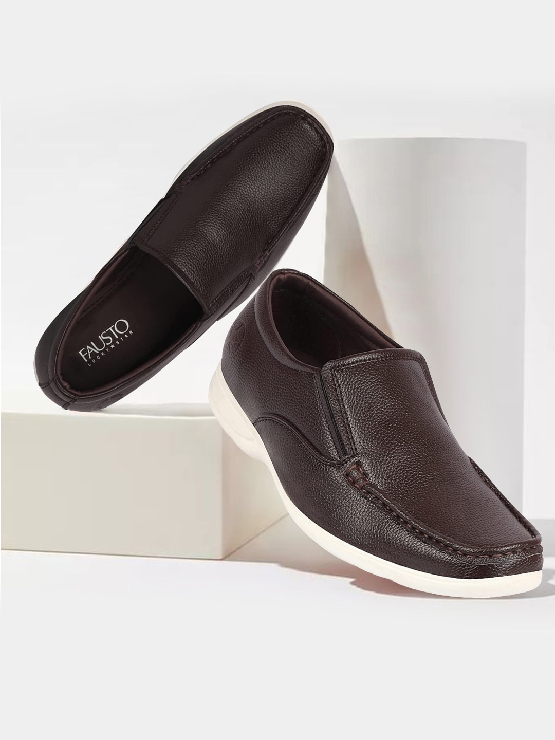 

FAUSTO Men Textured Lightweight Loafers, Brown