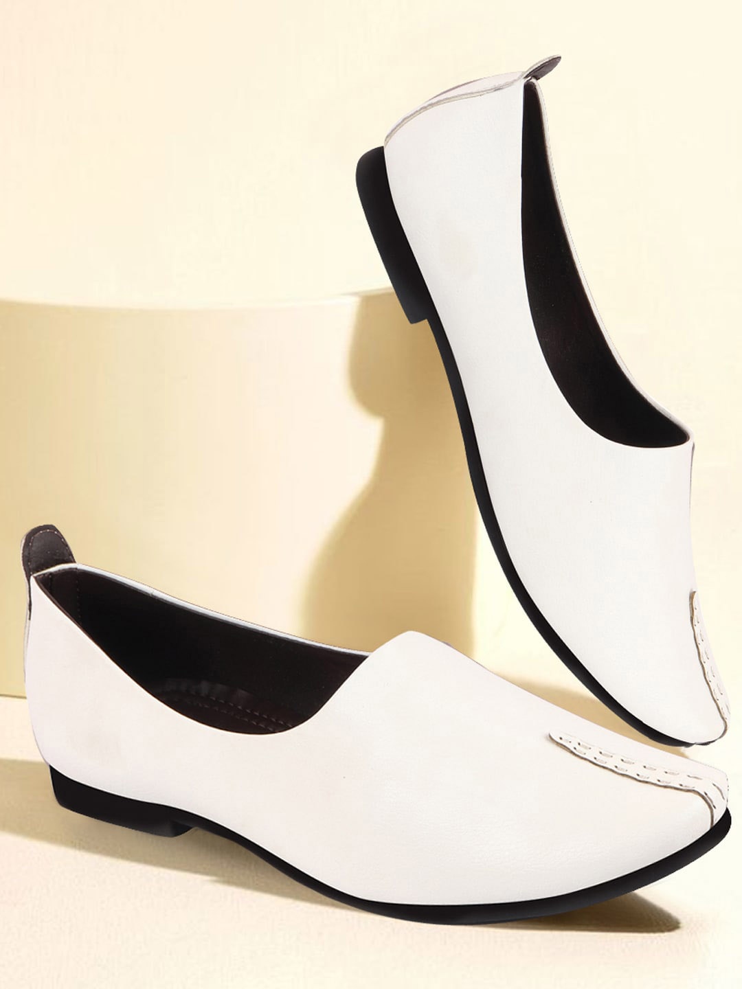 

FAUSTO Men Lightweight Slip-On Mojaris, White