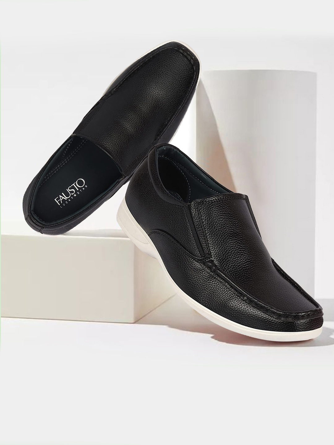 

FAUSTO Men Textured Lightweight Comfort Insole Contrast Insole Loafers, Black