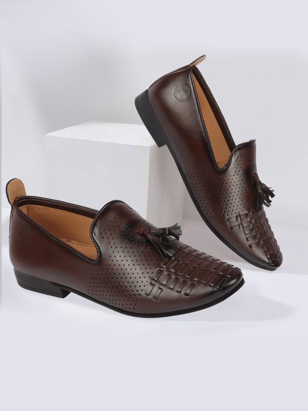 

FAUSTO Men Perforated Lightweight Mojaris, Brown