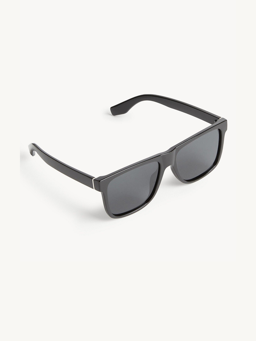 

Marks & Spencer Women Full Rim Wayfarer Sunglasses T096679BLACK, Black