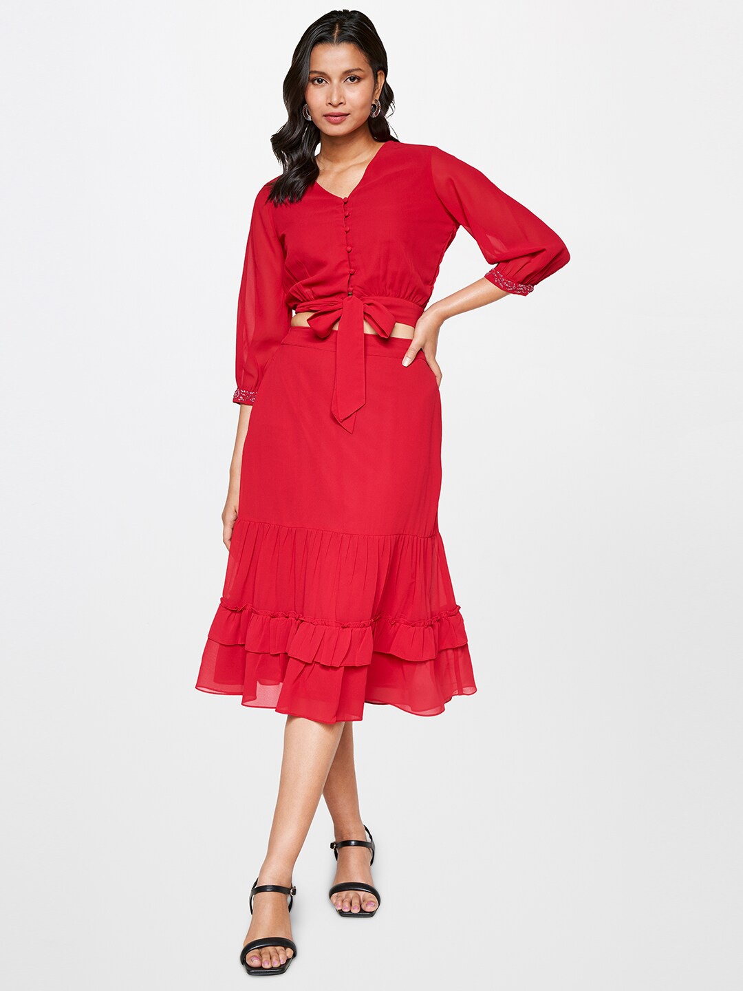 

AND V-Neck Puff Sleeves Crop Top With Skirt Co-Ords, Red