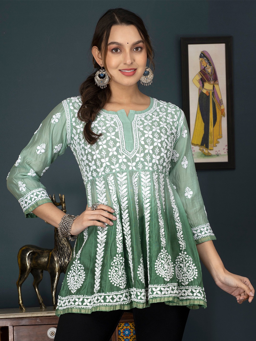 

PARAMOUNT CHIKAN Ethnic Motif Embroidered Chikankari Chanderi Cotton Kurti, Green