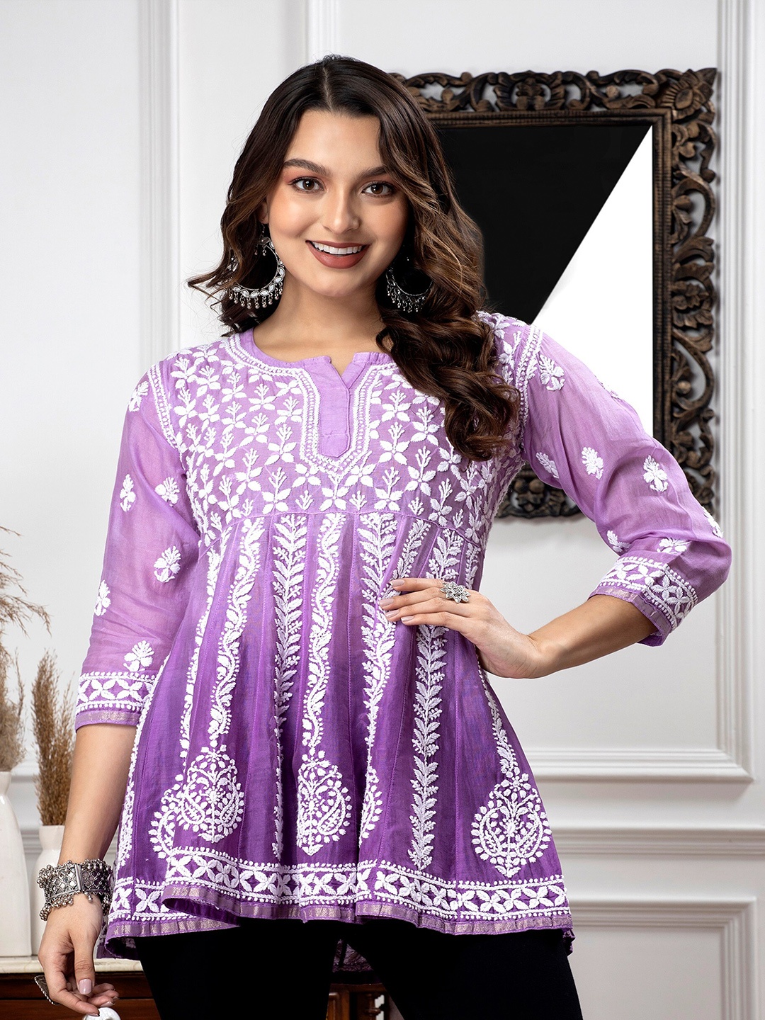 

PARAMOUNT CHIKAN Ethnic Motifs Chikankari Embroidered A-Line Kurti, Mauve