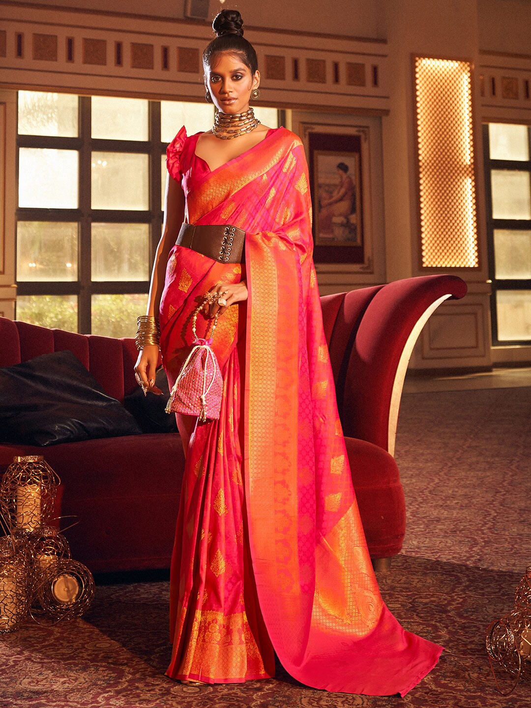 

KARAGIRI Woven Design Zari Silk Blend Saree, Pink
