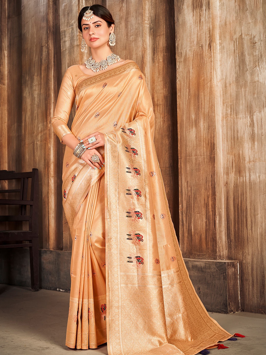 

KARAGIRI Woven Design Zari Saree, Peach