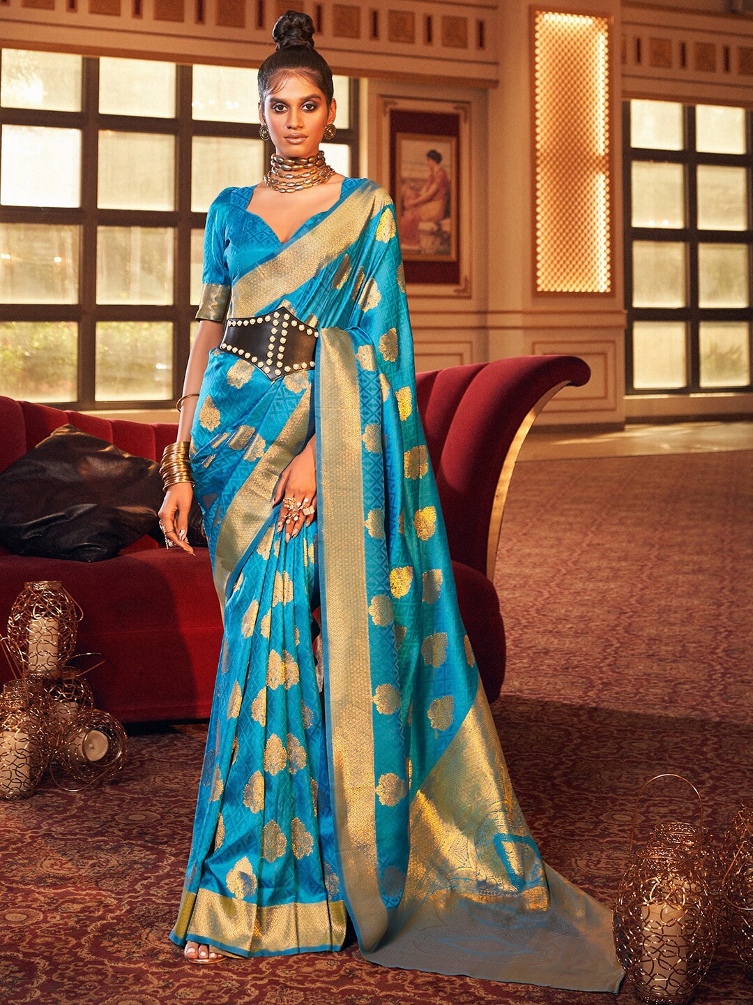 

KARAGIRI Woven Design Zari Silk Blend Saree, Blue