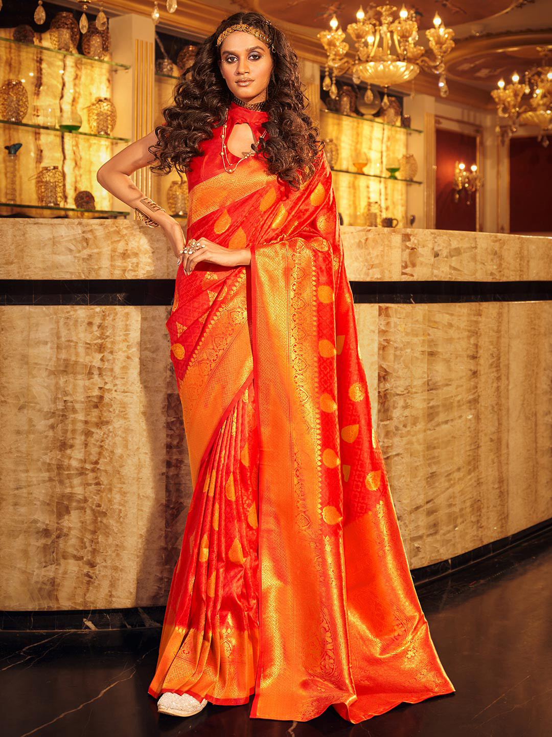 

KARAGIRI Woven Design Zari Silk Blend Saree, Red