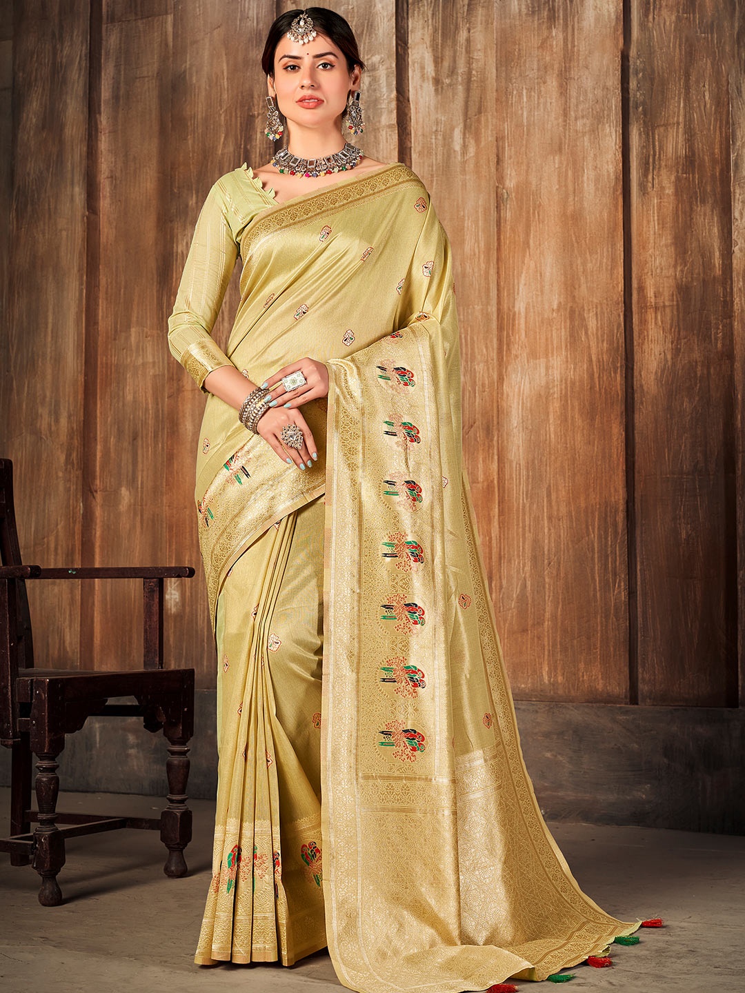 

KARAGIRI Ethnic Motifs Woven Design Zari Saree, Beige
