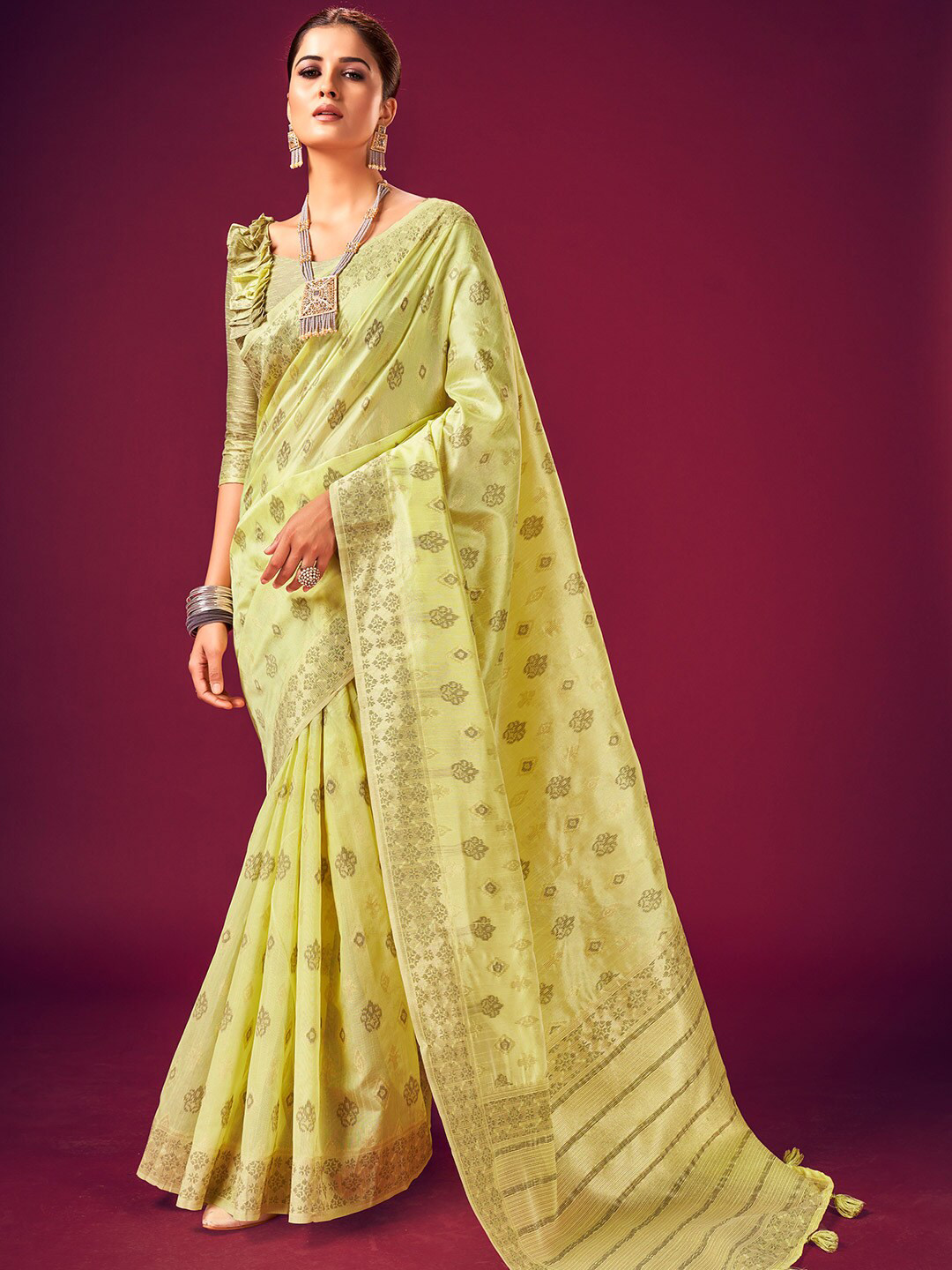 

KARAGIRI Ethnic Motifs Woven Design Zari Saree, Green