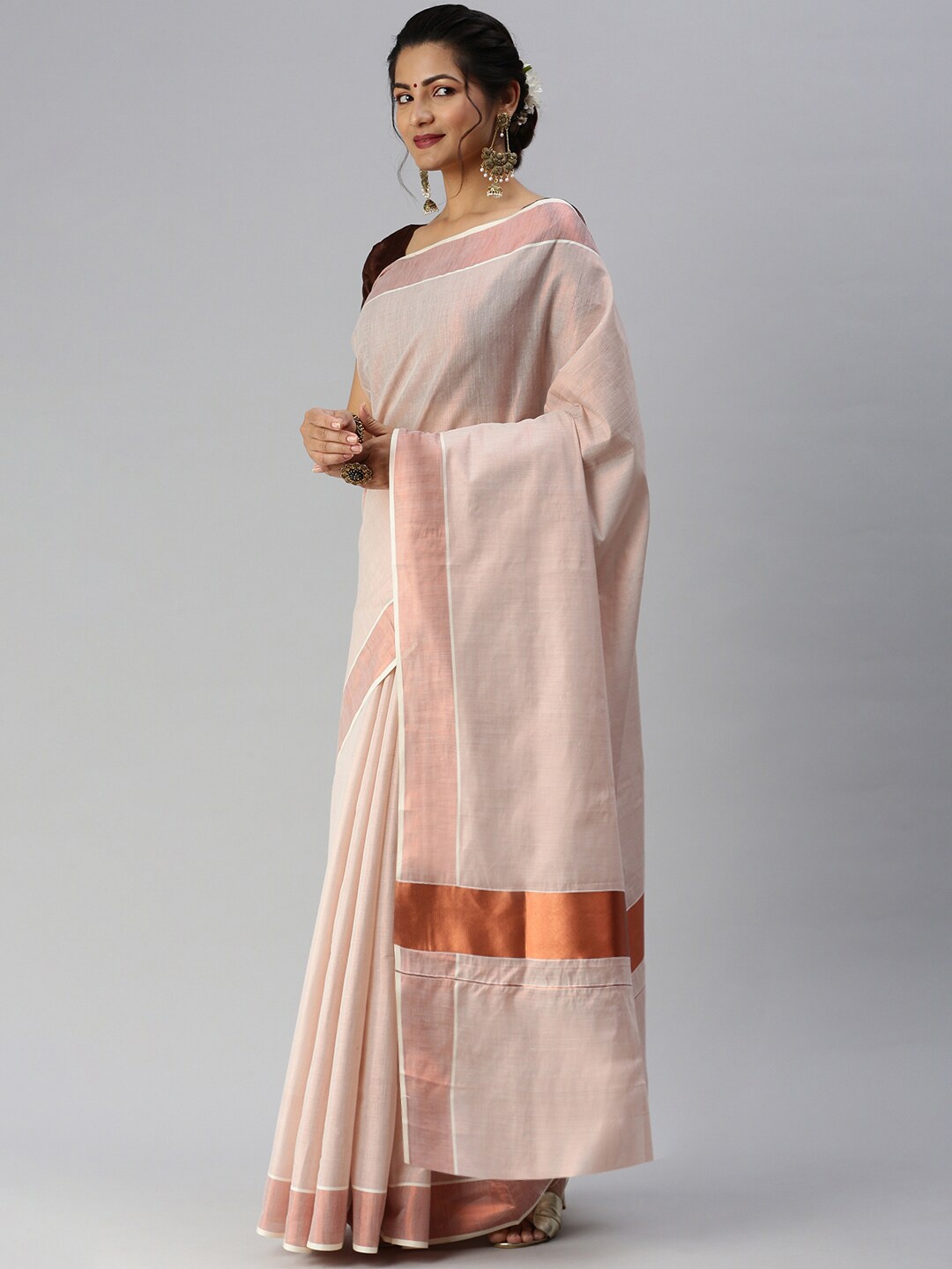 

Ramraj Zari Cotton Blend Kerala Saree With Blouse Piece, Copper
