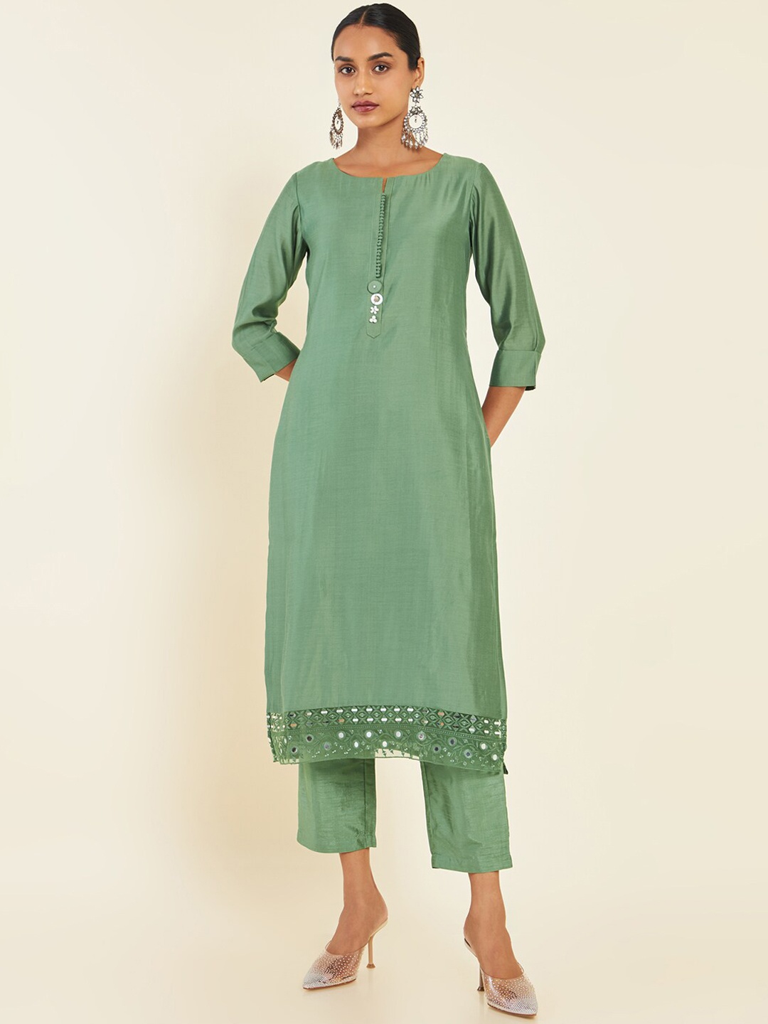 

Soch Green Regular Straight Chanderi Silk Kurta With Trousers
