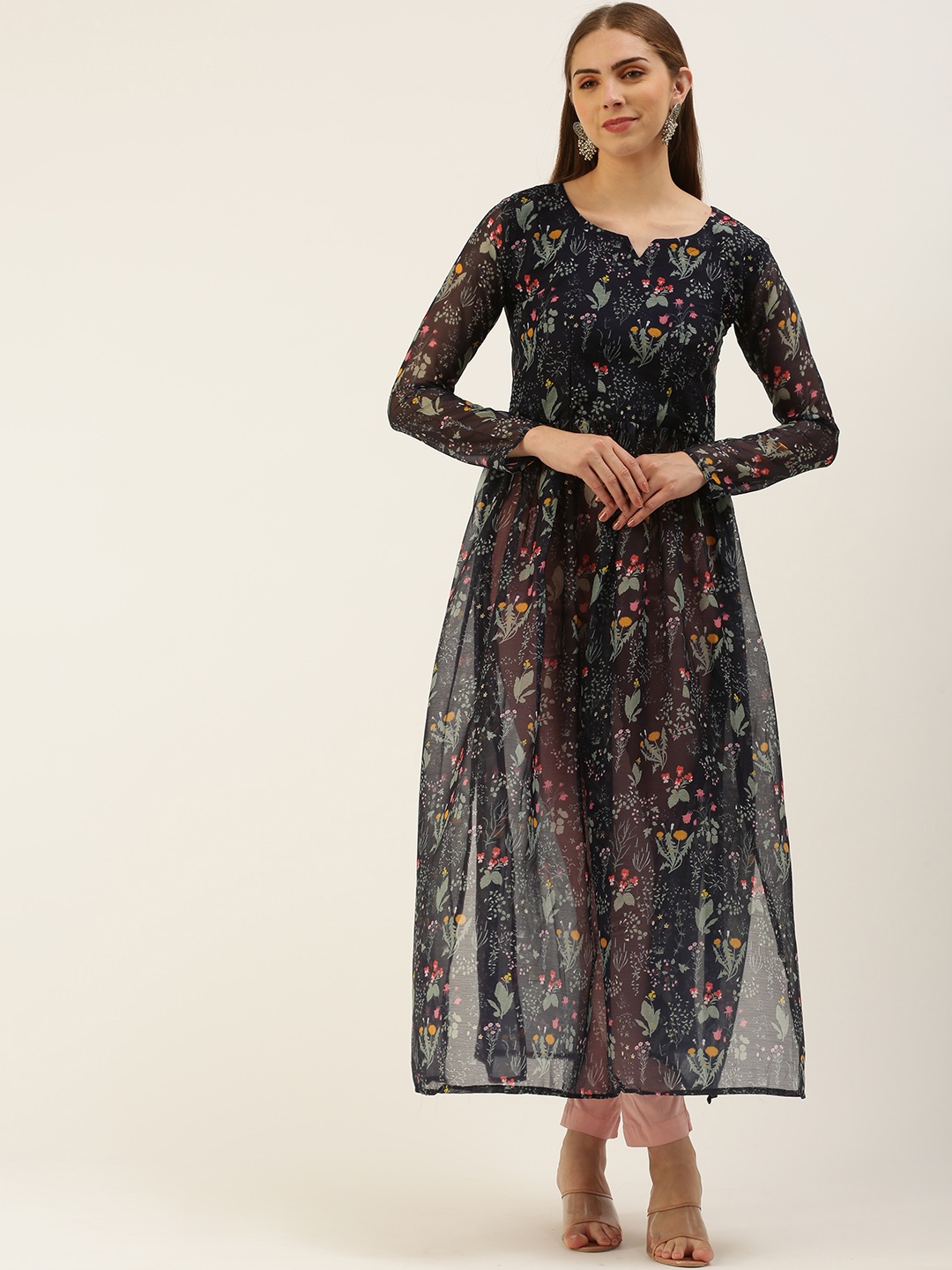 

LOOKNBOOK ART Women Floral Printed Straight Kurta, Navy blue
