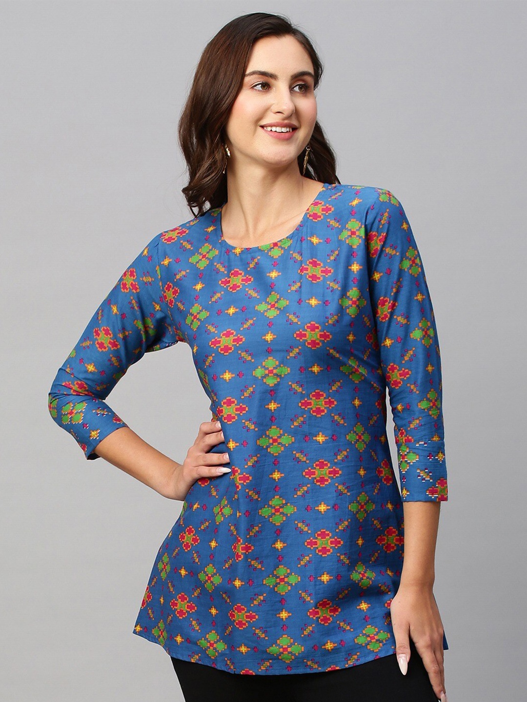 

KALINI Geometric Printed Round Neck Three-Quarter Sleeves Pure Cotton Top, Blue