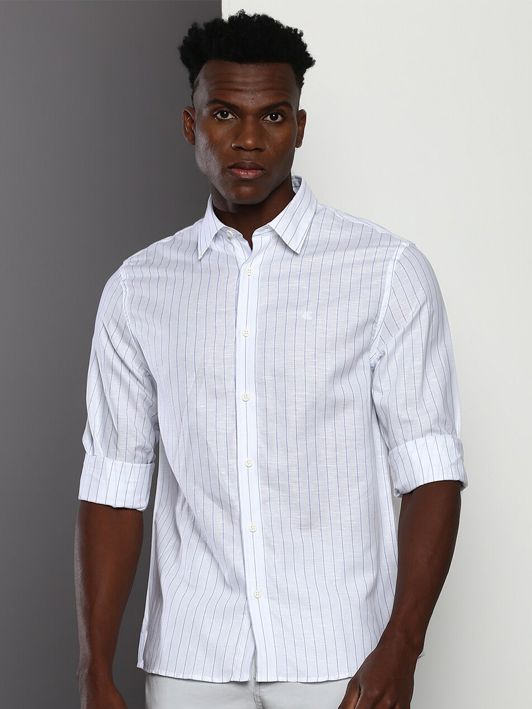 

Calvin Klein Jeans Vertical Striped Spread Collar Cotton Linen Casual Shirt, White