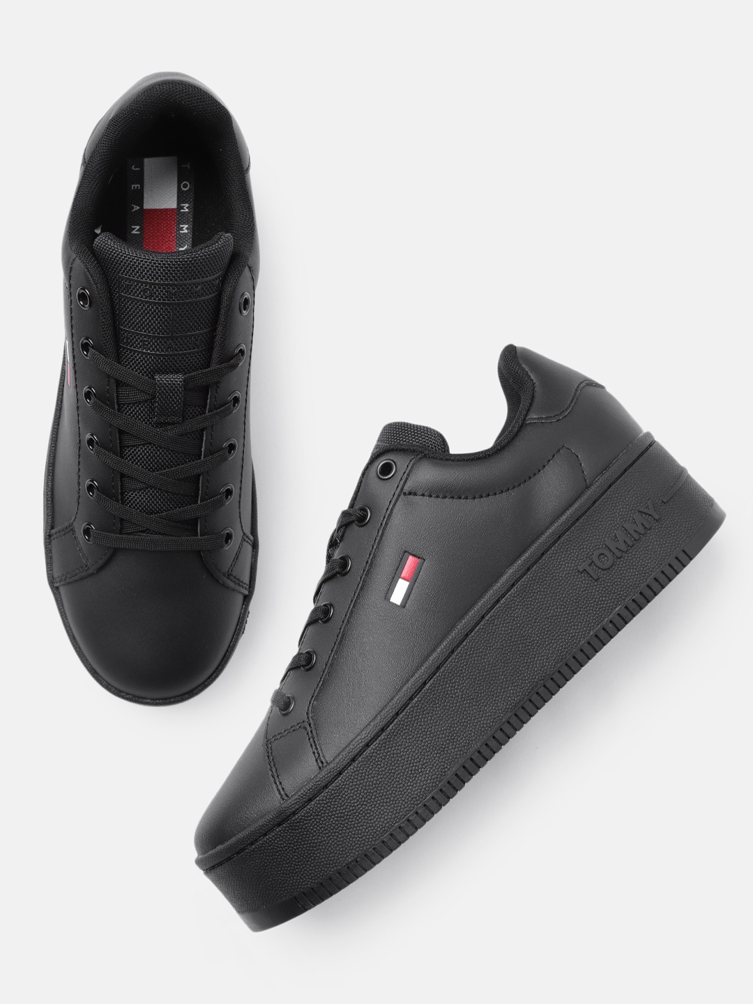 

Tommy Hilfiger Women Leather Flatform Sneakers, Black