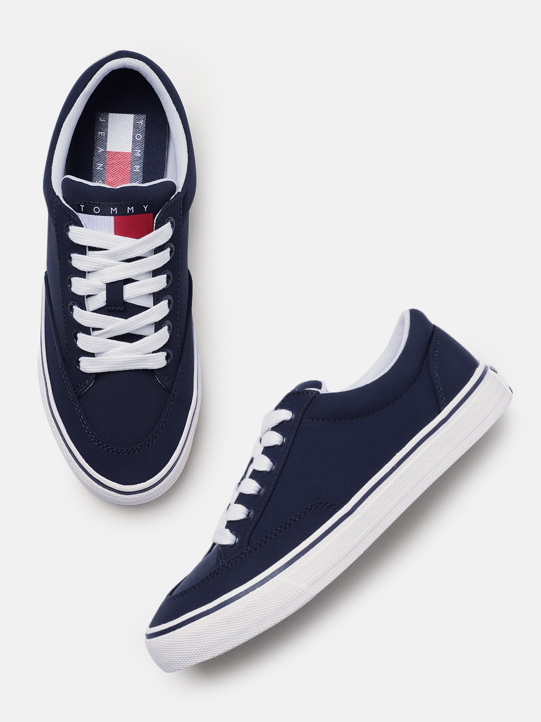 

Tommy Hilfiger Women Solid Sneakers, Navy blue