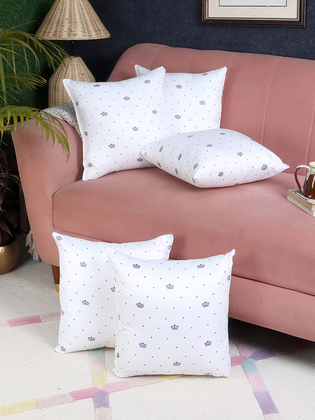 

MFD HOME FURNISHING White & Blue 5 Pieces Printed Prefilled Cushions