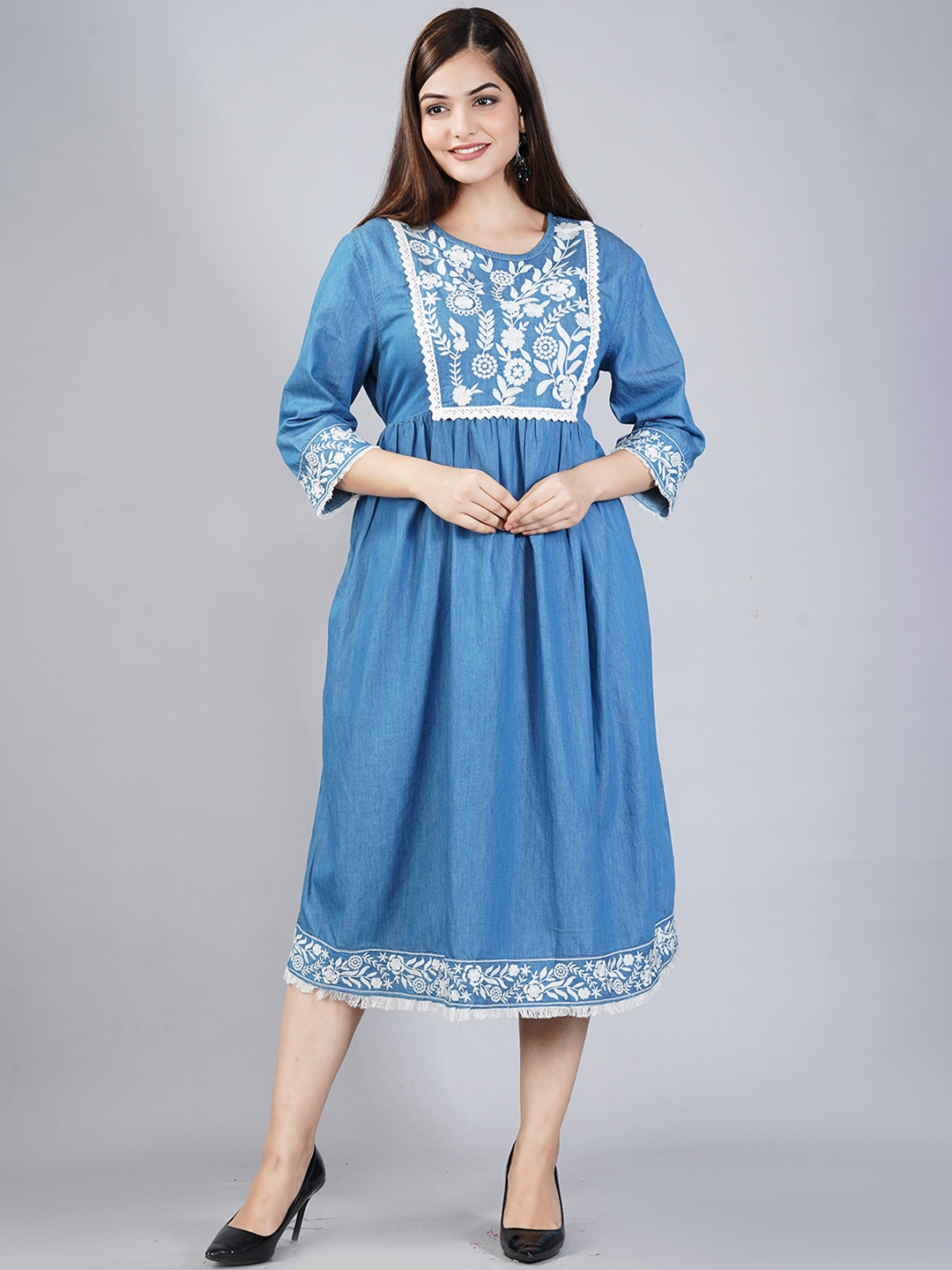 

SUMAVI-FASHION Floral Embroidered A-Line Denim Dress, Blue