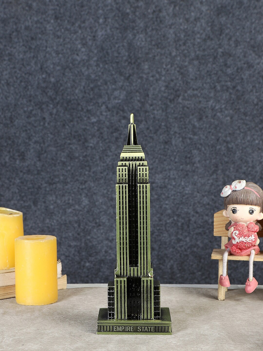 

EXIM DECOR Metallic Empire State Building Monument Miniature Showpiece