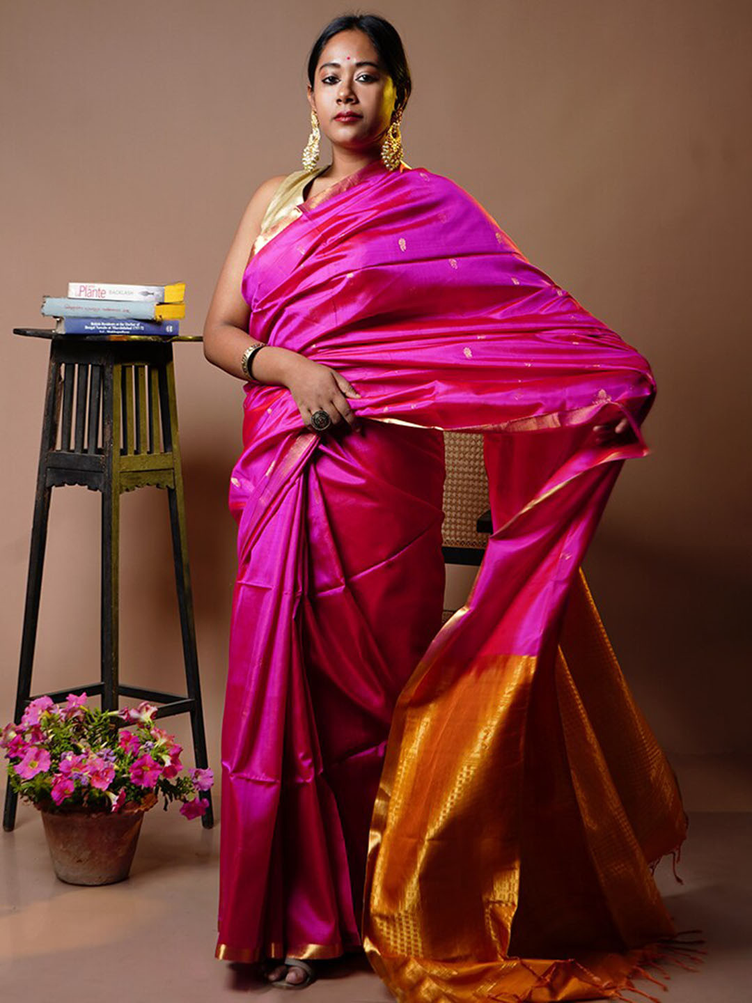 

AllSilks Ethnic Woven Design Zari Pure Silk Kanjeevaram Saree, Pink