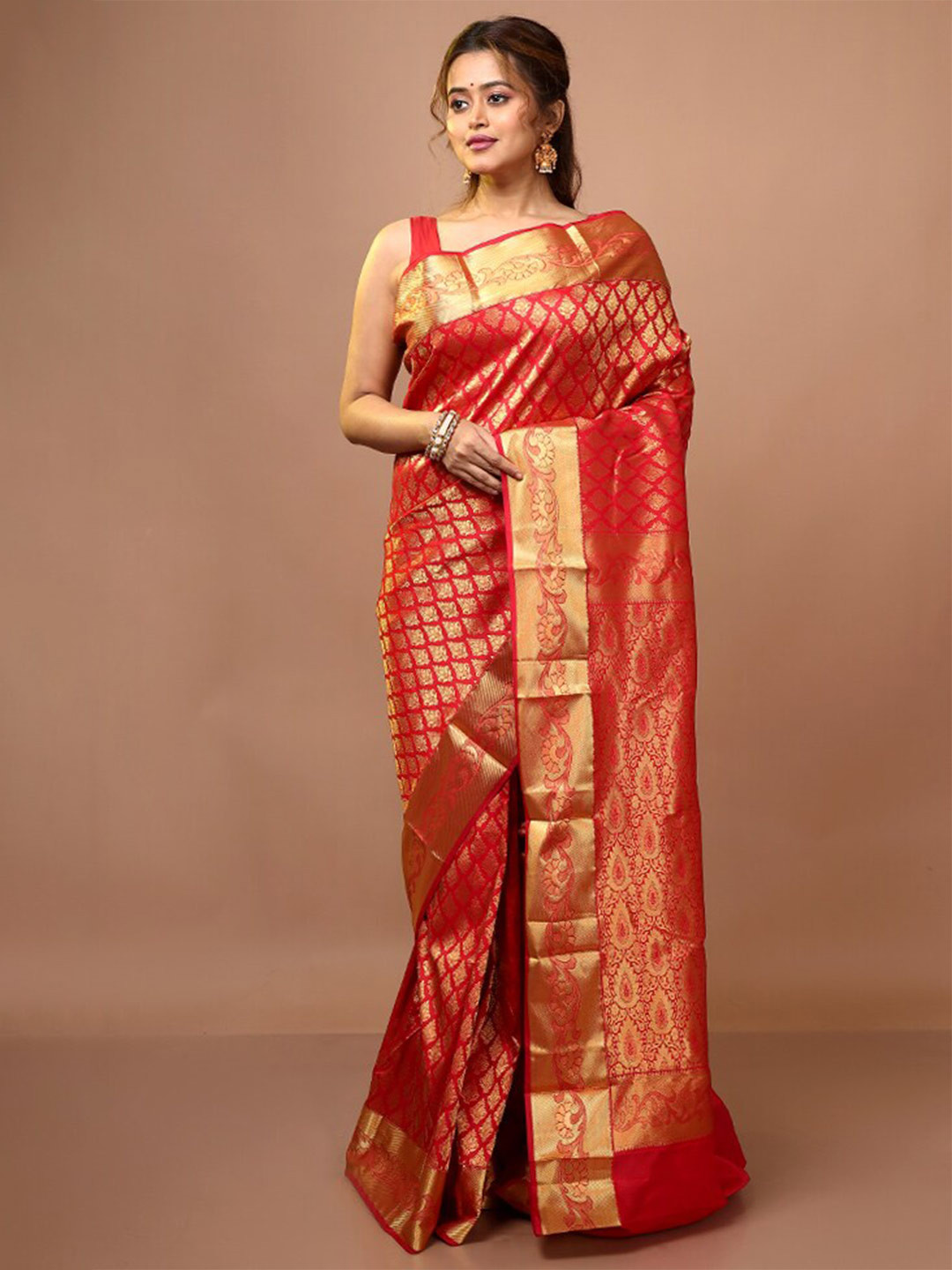 

AllSilks Red & Gold-Toned Woven Design Zari Pure Silk Kanjeevaram Saree
