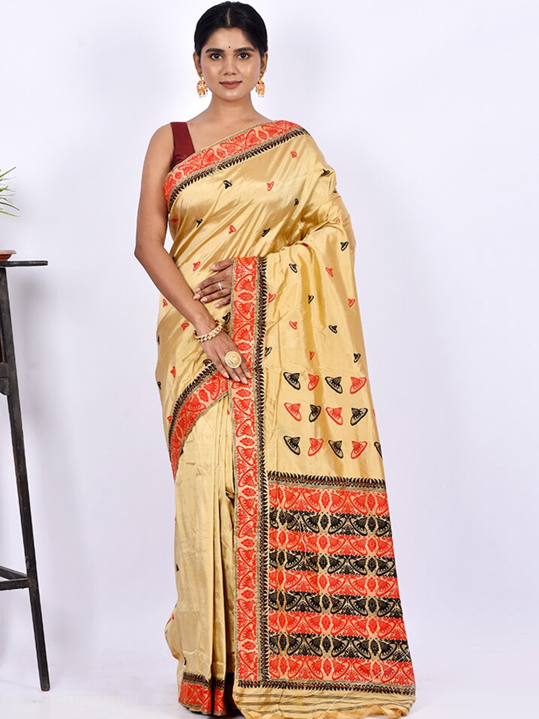 

AllSilks Ethnic Motif Woven Design Zari Pure Silk Saree, Cream