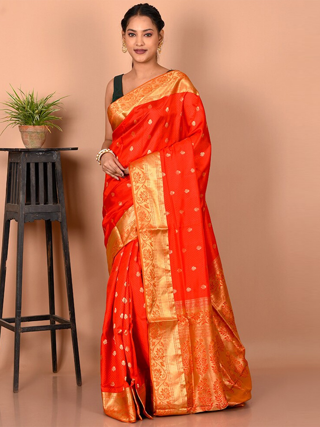 

AllSilks Red & Gold-Toned Woven Design Zari Pure Silk Kanjeevaram Saree