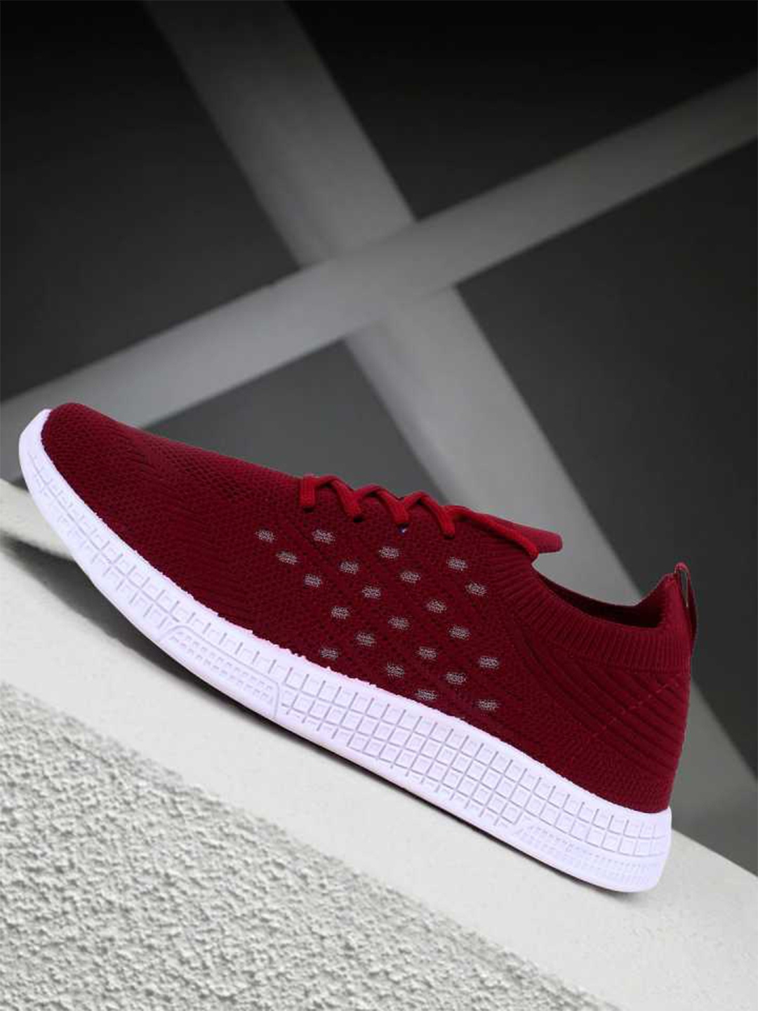 

Champs Men Air Plus Technology Non-Marking Running Sports Shoes, Maroon