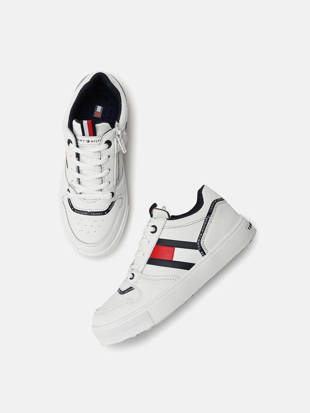 

Tommy Hilfiger Boys Perforations Comfort Insole Basics Sneakers, White