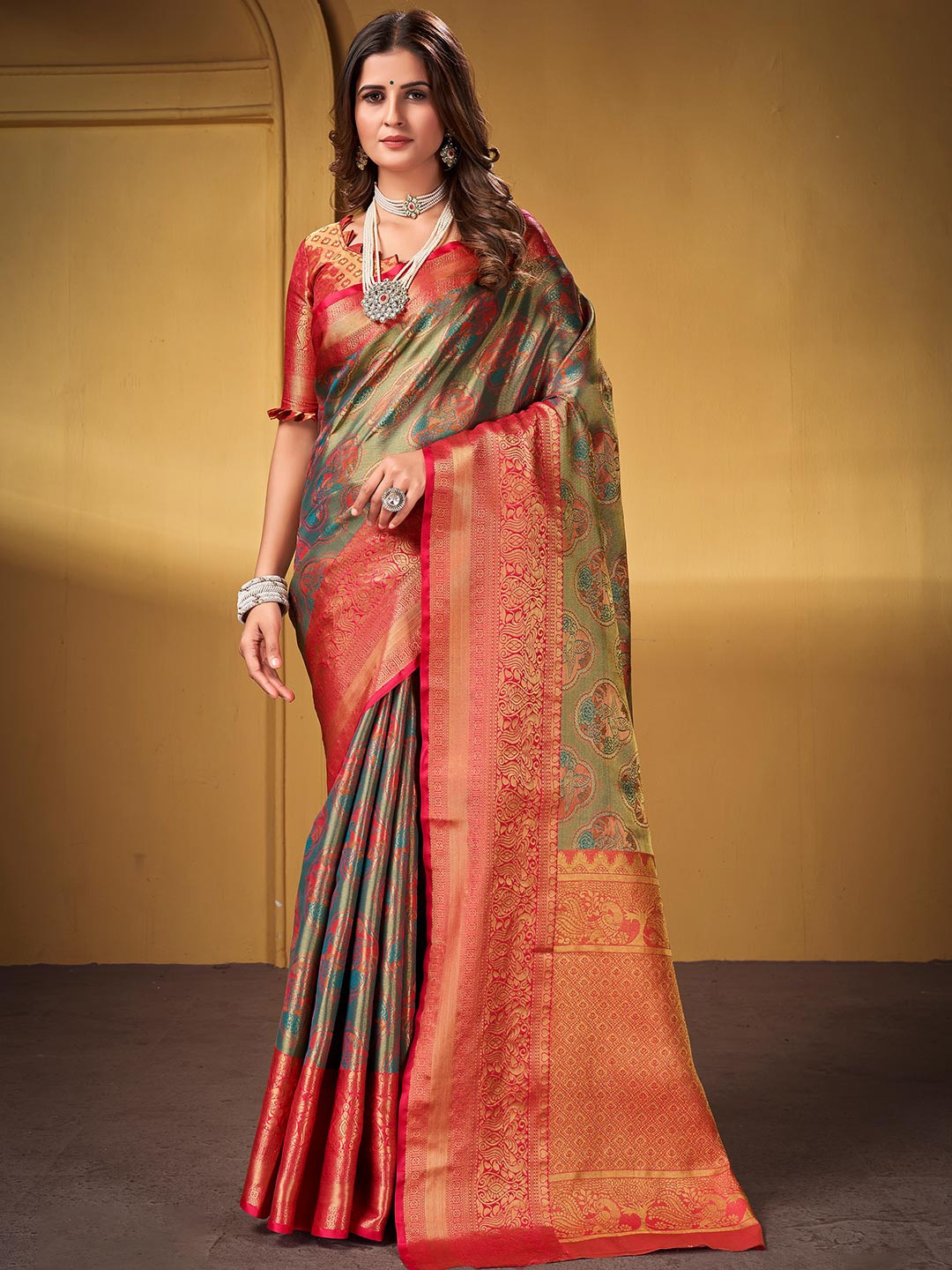 

KARAGIRI Ethnic Motifs Woven Design Zari Silk Blend Dharmavaram Saree, Grey