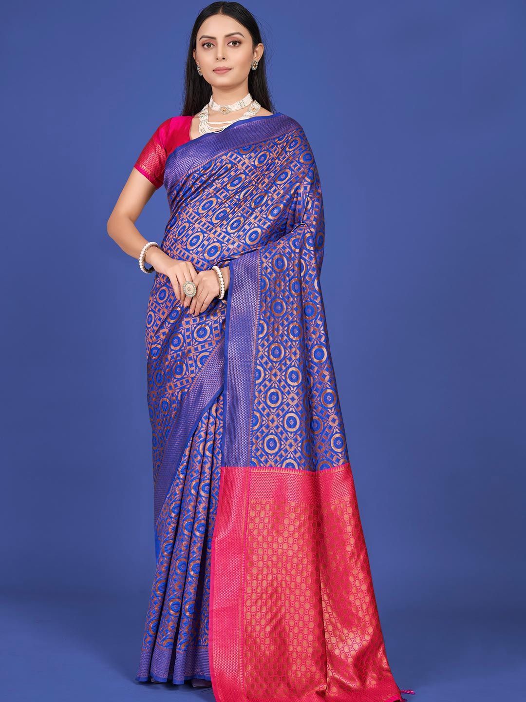 

KARAGIRI Woven Design Zari Silk Blend Banarasi Saree, Violet