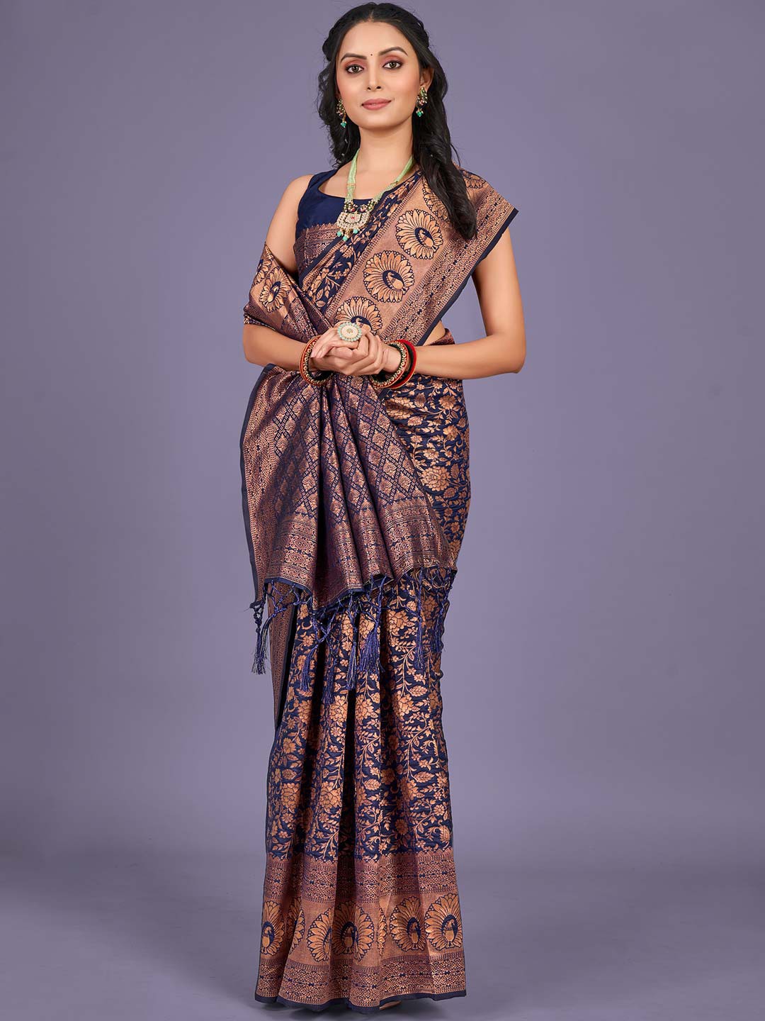 

KARAGIRI Woven Design Zari Silk Blend Banarasi Saree, Navy blue