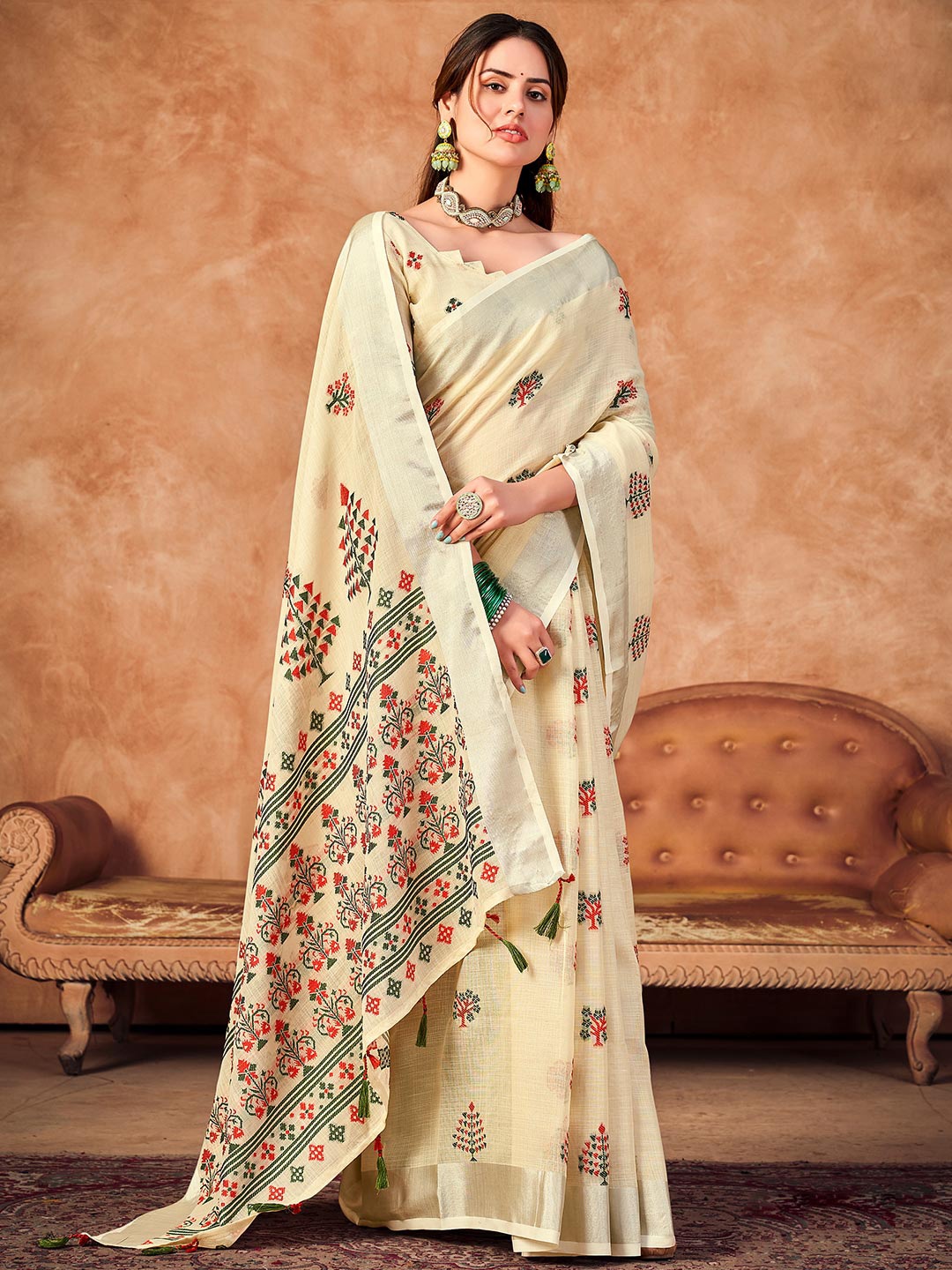 

KARAGIRI Woven Design Zari Linen Blend Saree, Beige