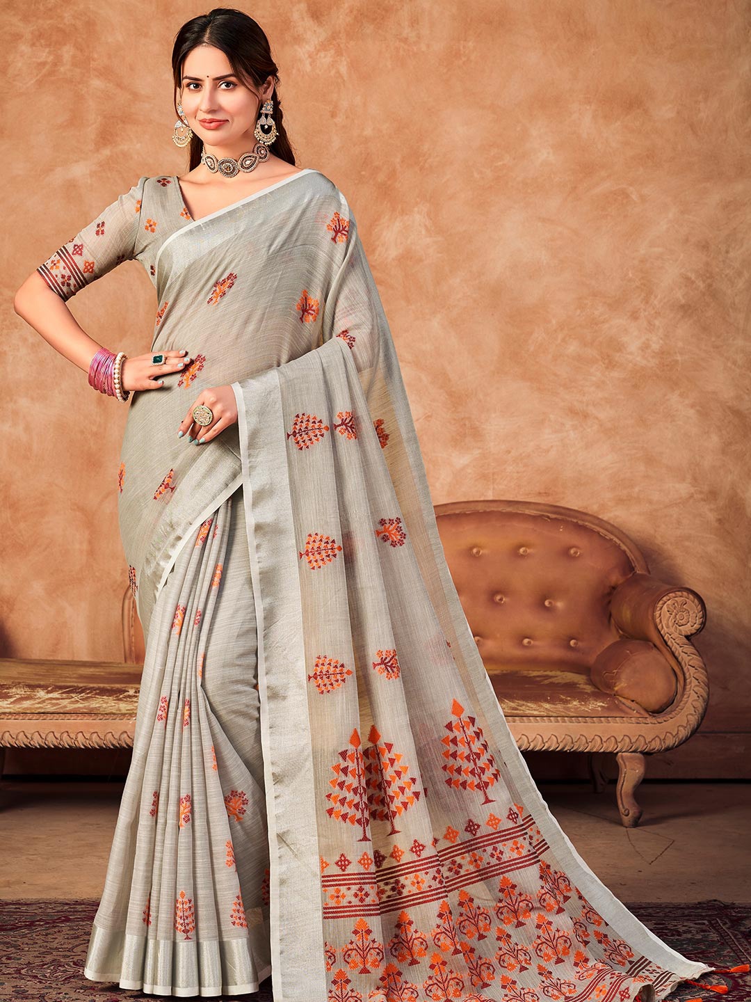 

KARAGIRI Ethnic Motifs Woven Design Zari Saree, Grey