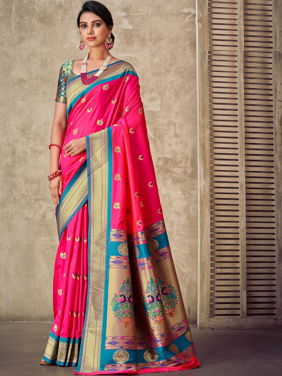 

KARAGIRI Ethnic Woven Design Zari Paithani Saree, Pink