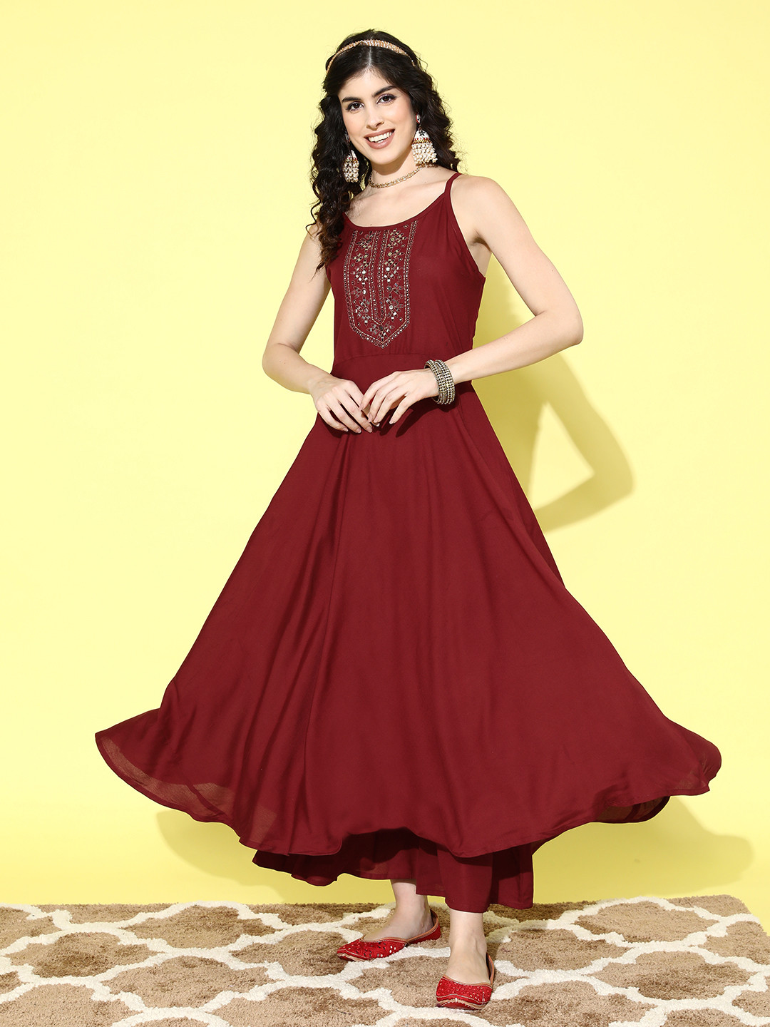 

InWeave Maroon Yoke Design Mirror Work Kurta With Palazzos