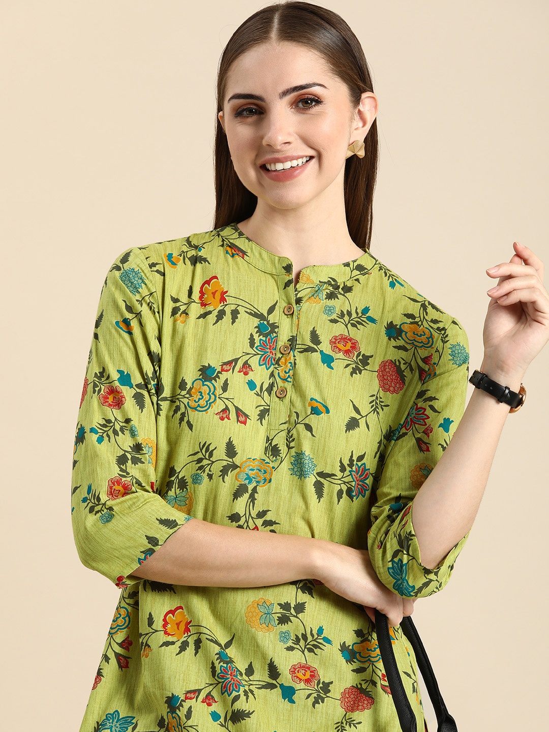 

Anouk Floral Printed Mandarin Collar Kurta, Green