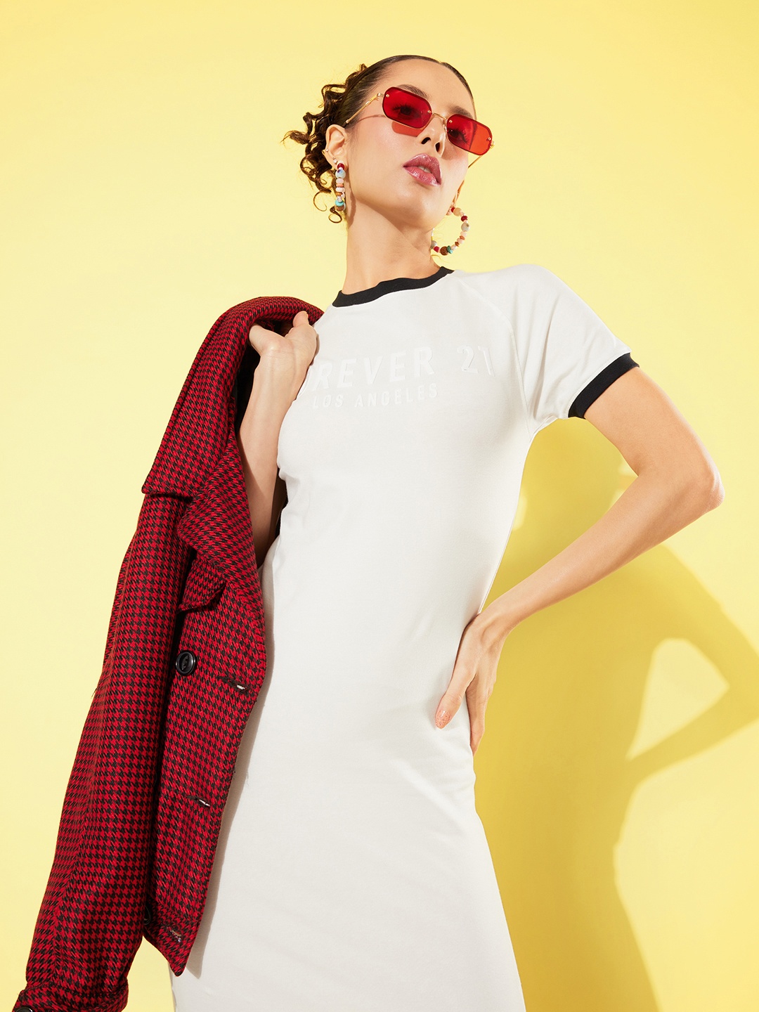 

FOREVER 21 Brand Logo Printed Raglan Sleeves T-shirt Dress, White