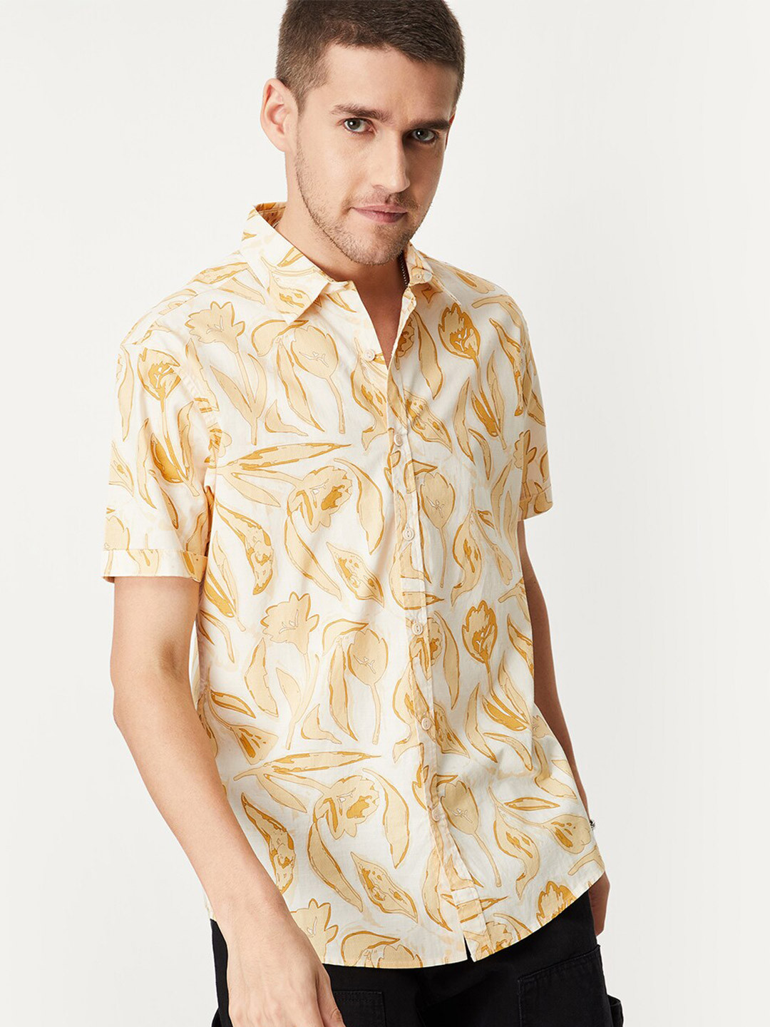 

max Floral Printed Pure Cotton Casual Shirt, Yellow